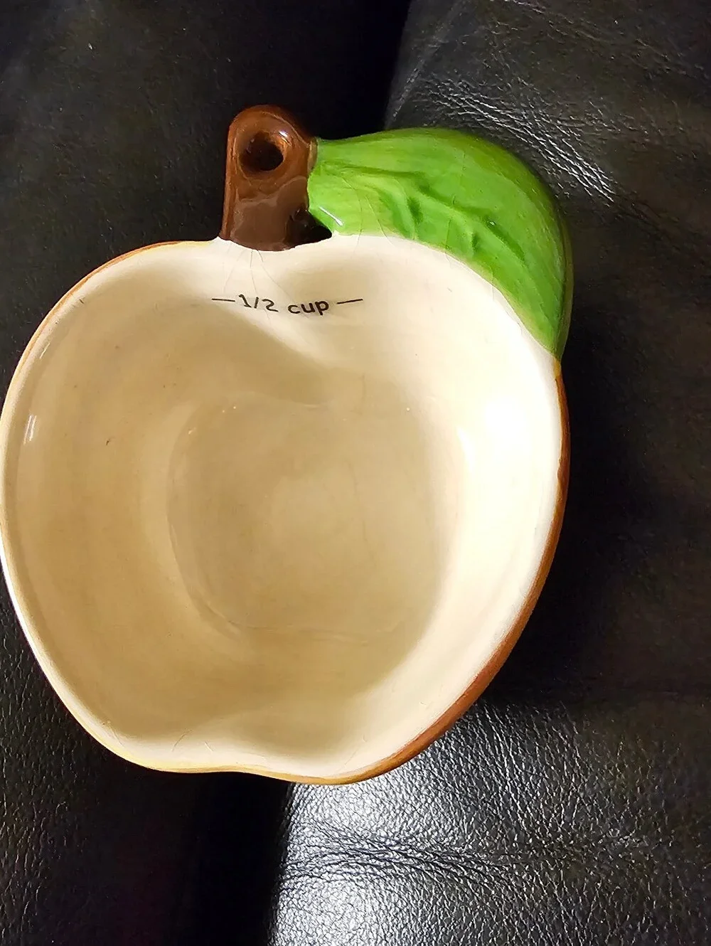 Apple-Shaped Ceramic Nesting Measuring Cup Set of 3 EUC